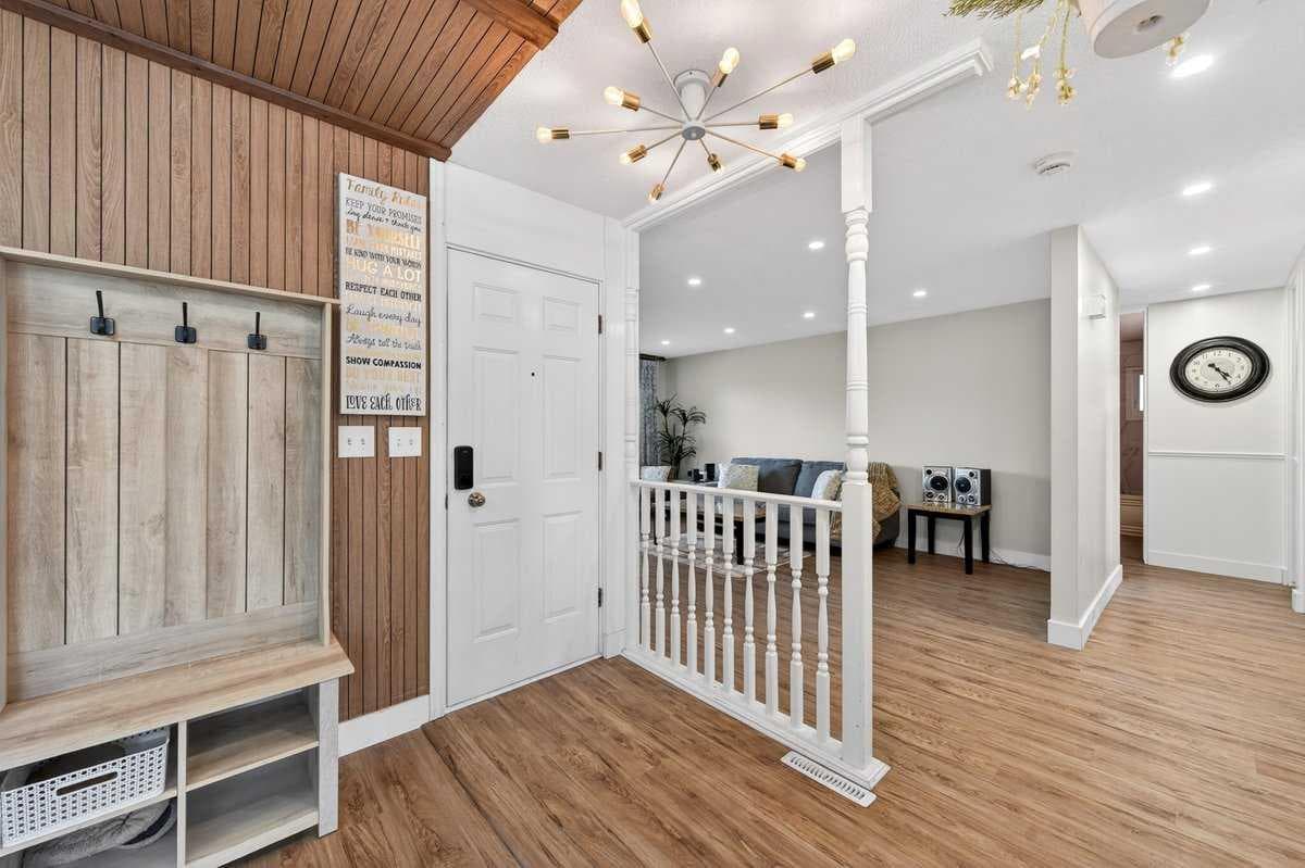 227 Martell Road NE — photo 5