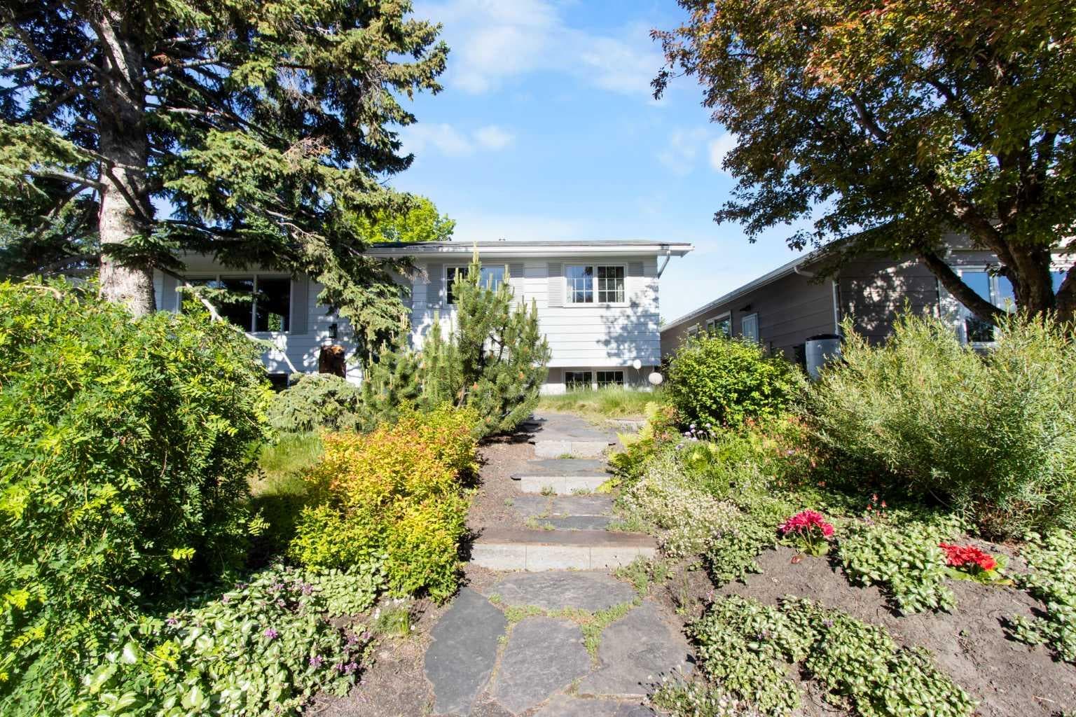 10811 Maplecrest Road SE — photo 3