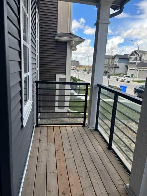 619 Savanna Crescent NE — photo 5