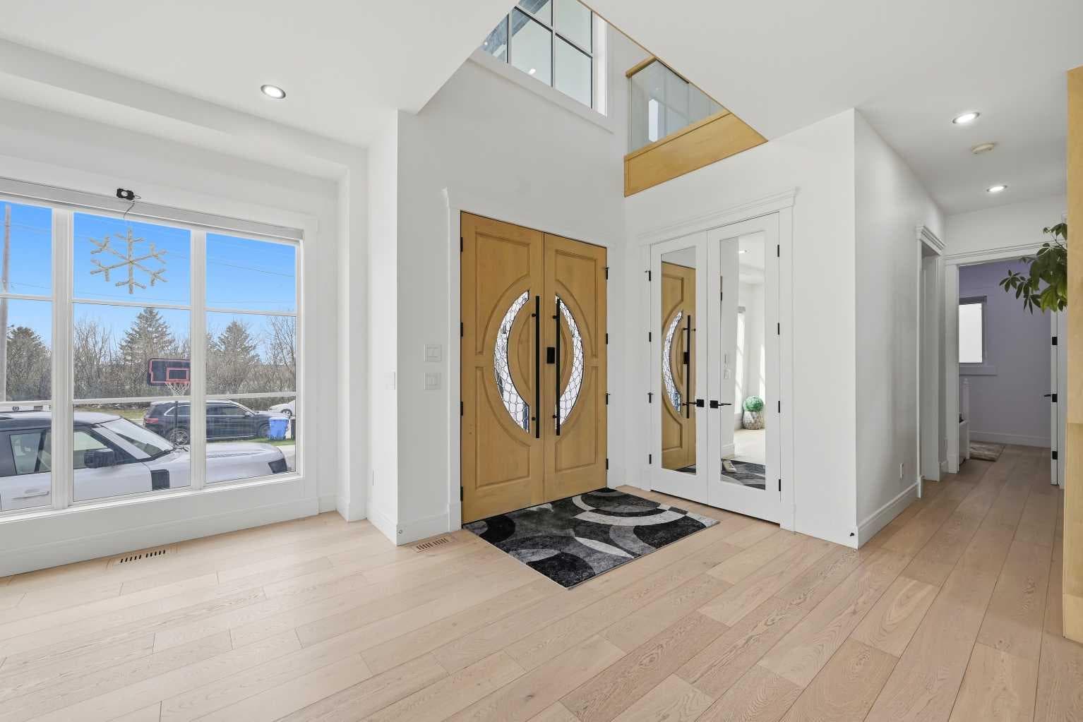 4942 84 Avenue NE — photo 4