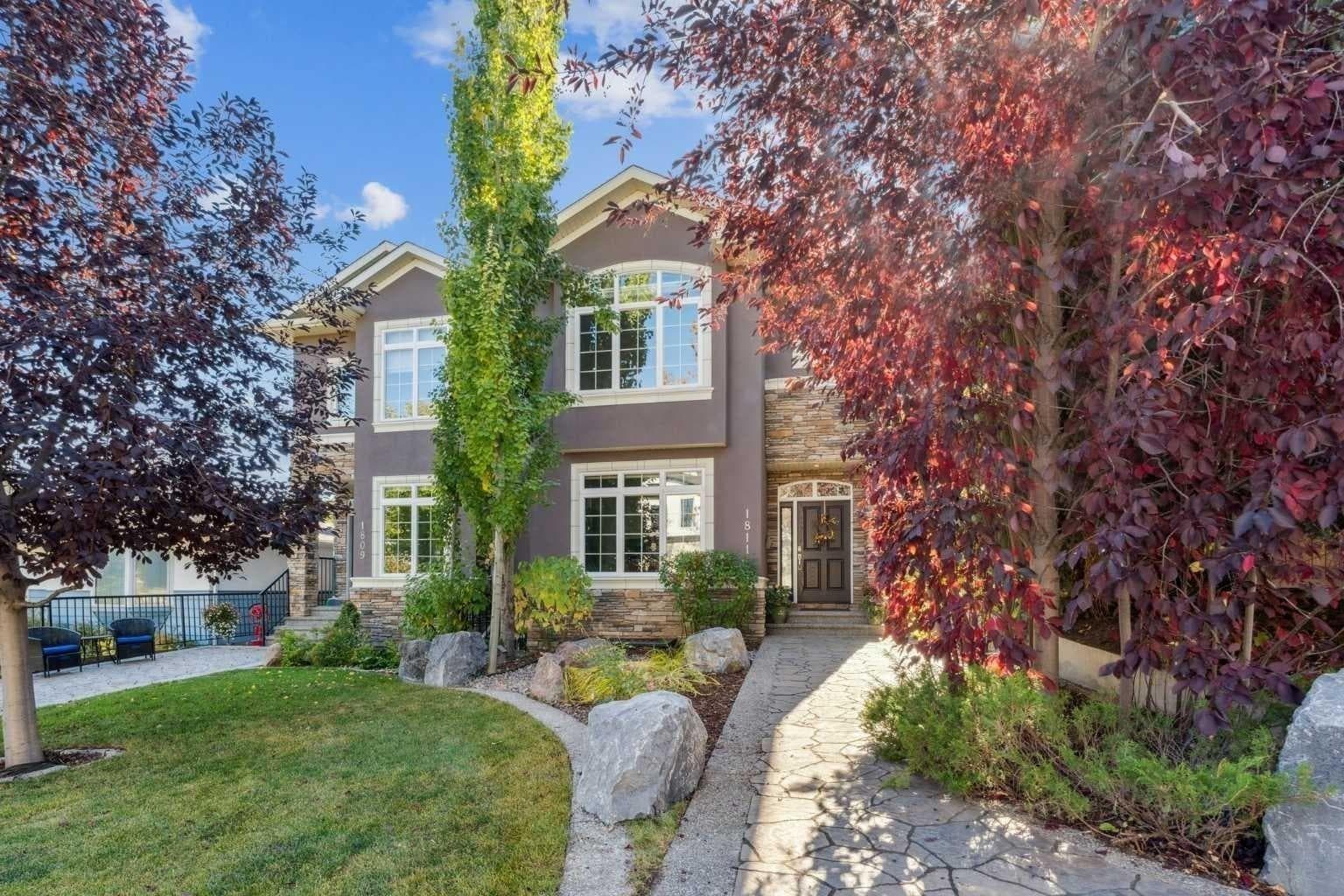 1811 31 Avenue SW — photo 2