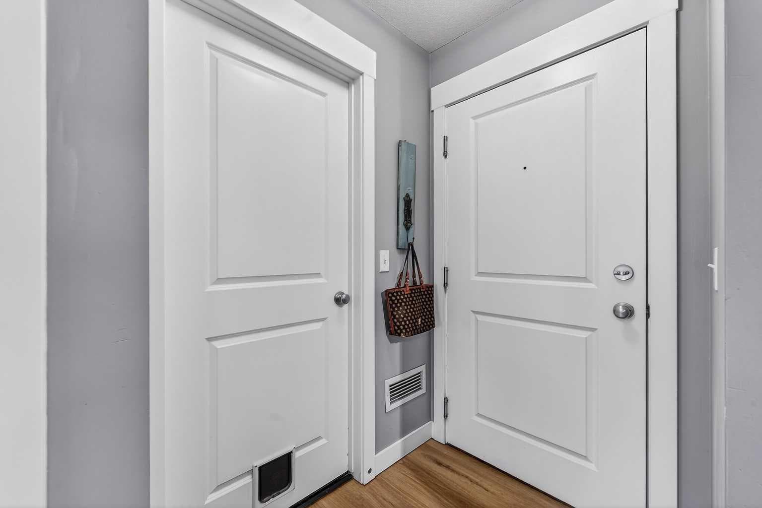 3411, 302 Skyview Ranch Drive NE — photo 3