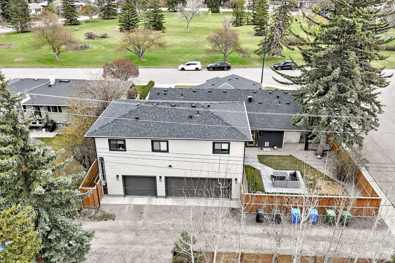 19 Mackay Drive SW — photo 1