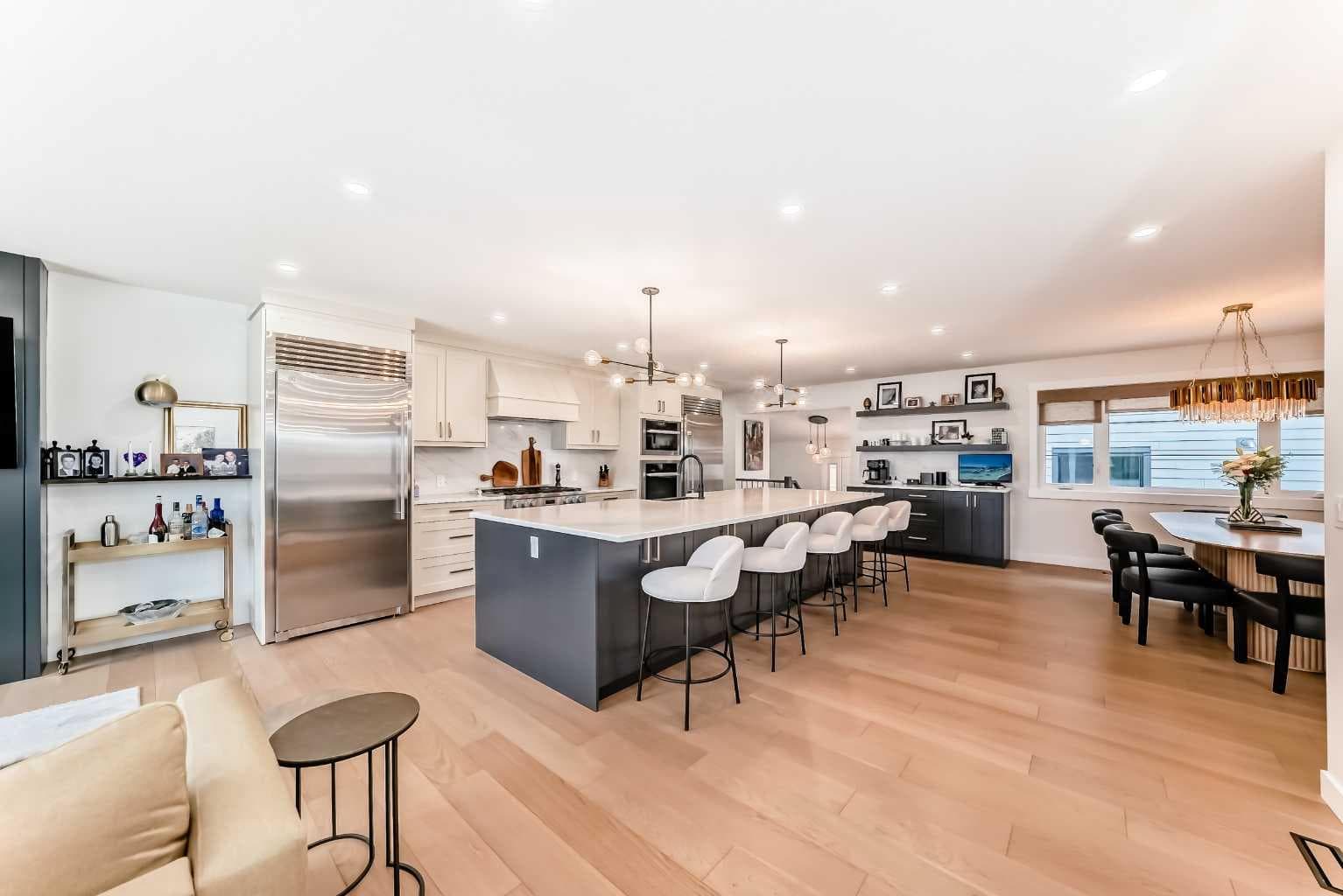 19 Mackay Drive SW — photo 3