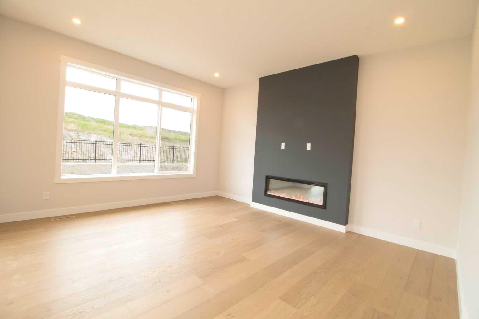 155 Sundown Crescent — photo 3