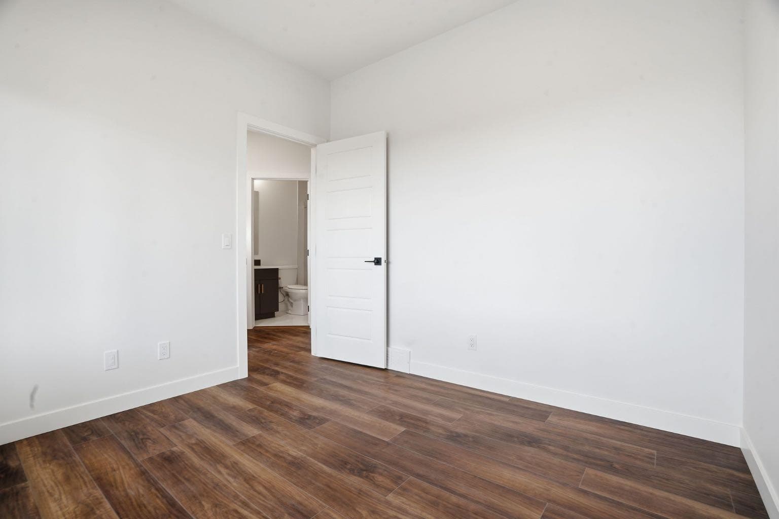 499 Lawthorn Way SE — photo 5