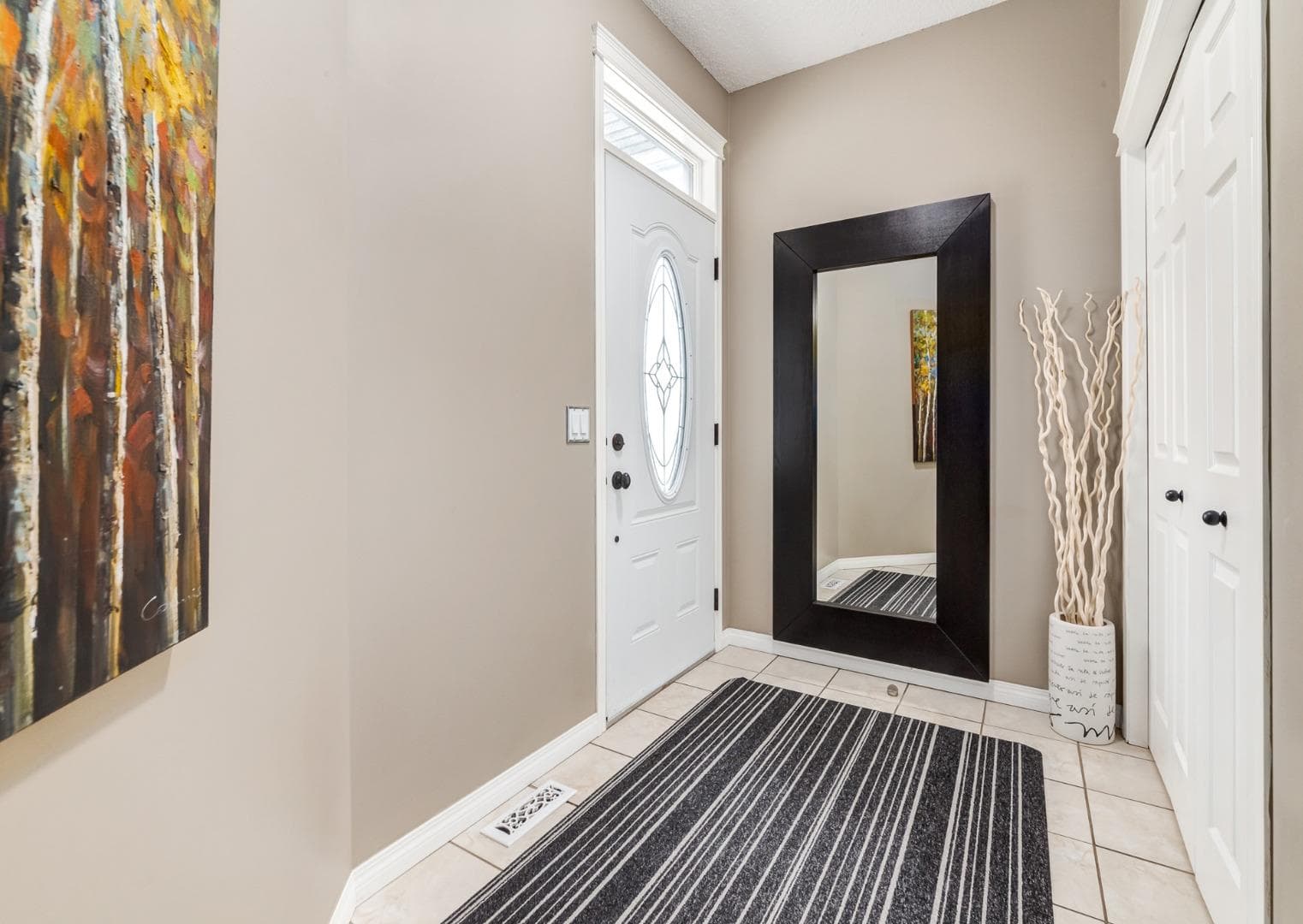 124 Copperfield Green SE — photo 2