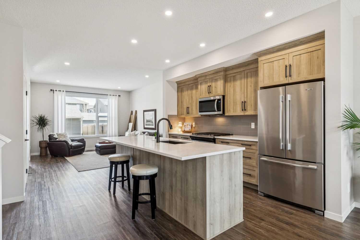 43 Willow Crescent — photo 3