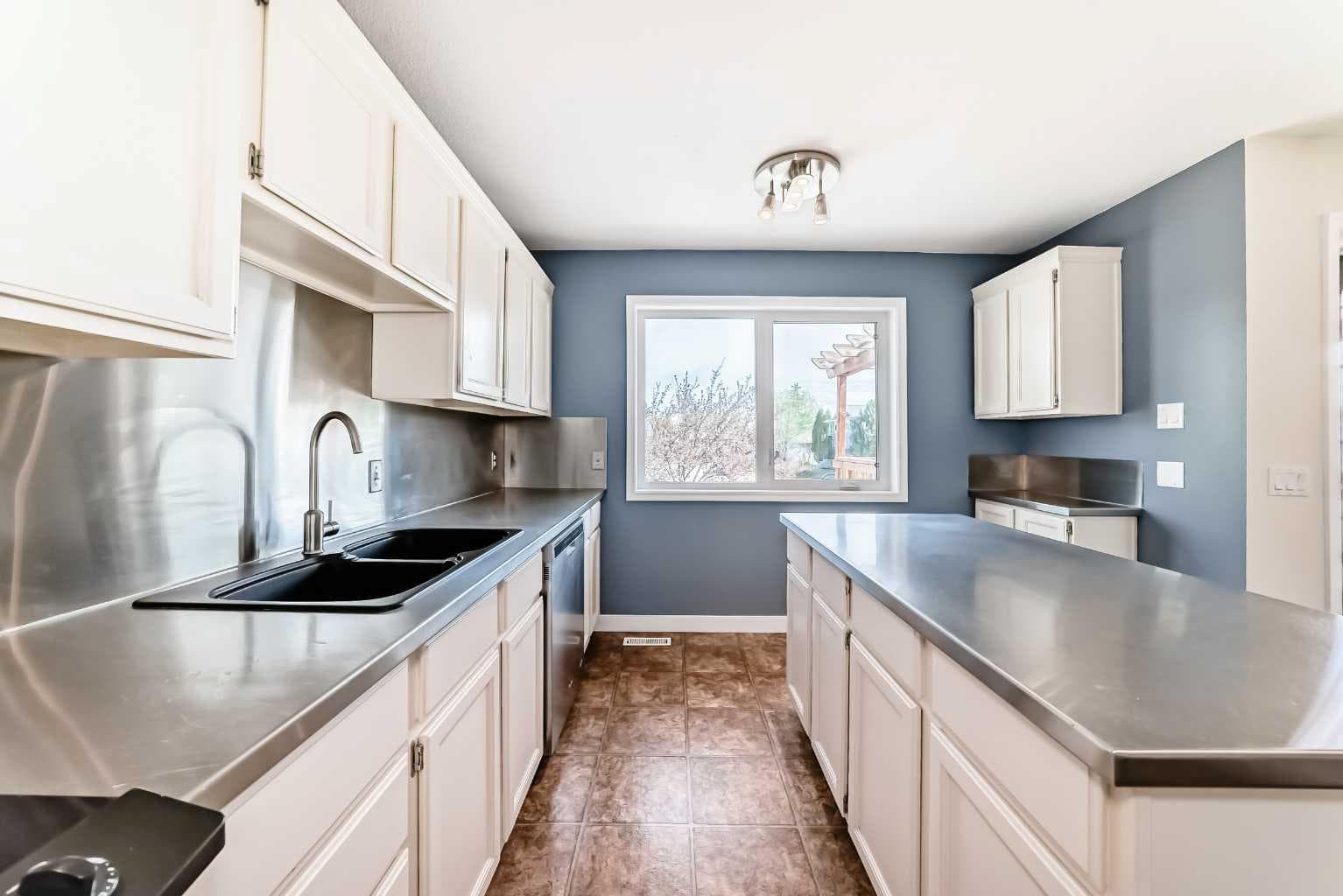 26 Green Meadow Drive — photo 3