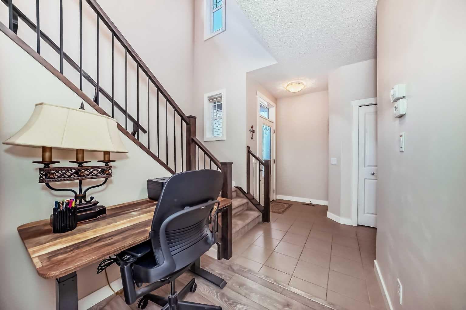 39 Sage Bluff Mews NW — photo 5