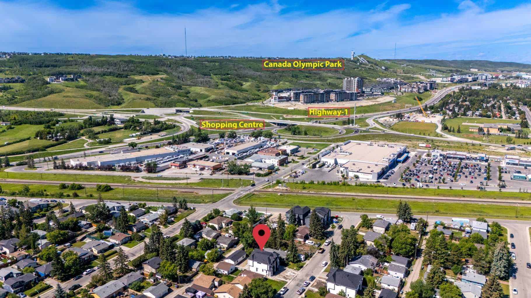 6427 33 Avenue NW — photo 4