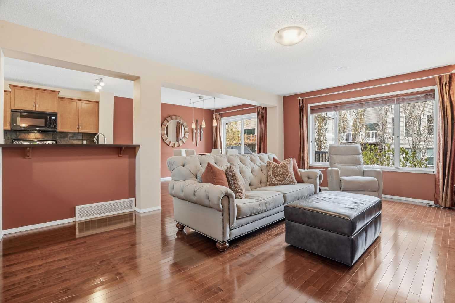 56 Everglen Way SW — photo 4