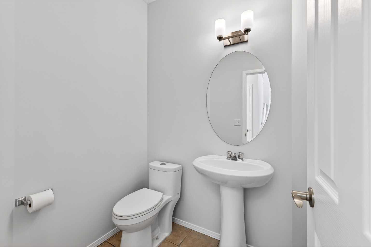 53 Royal Birch Way NW — photo 5