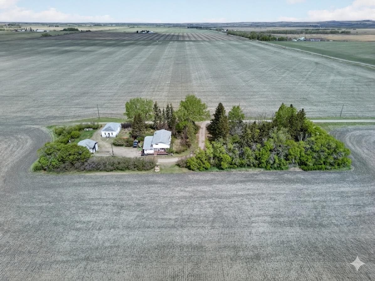 27213 Township Road 333 — photo 1