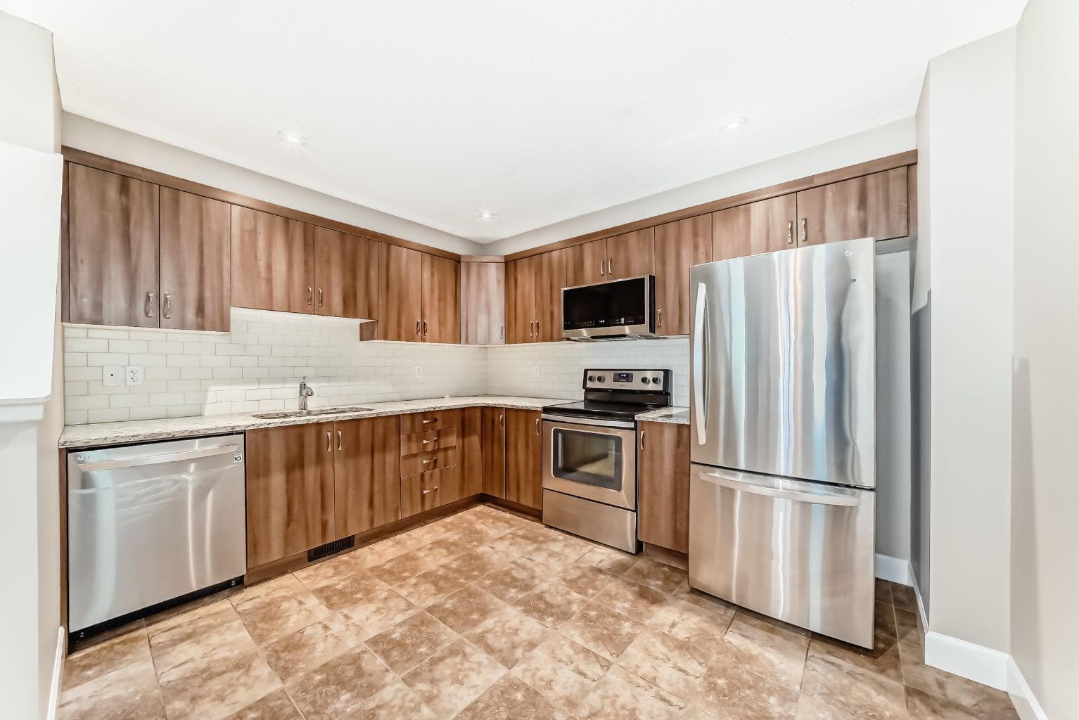 553 Windstone Common SW — photo 5