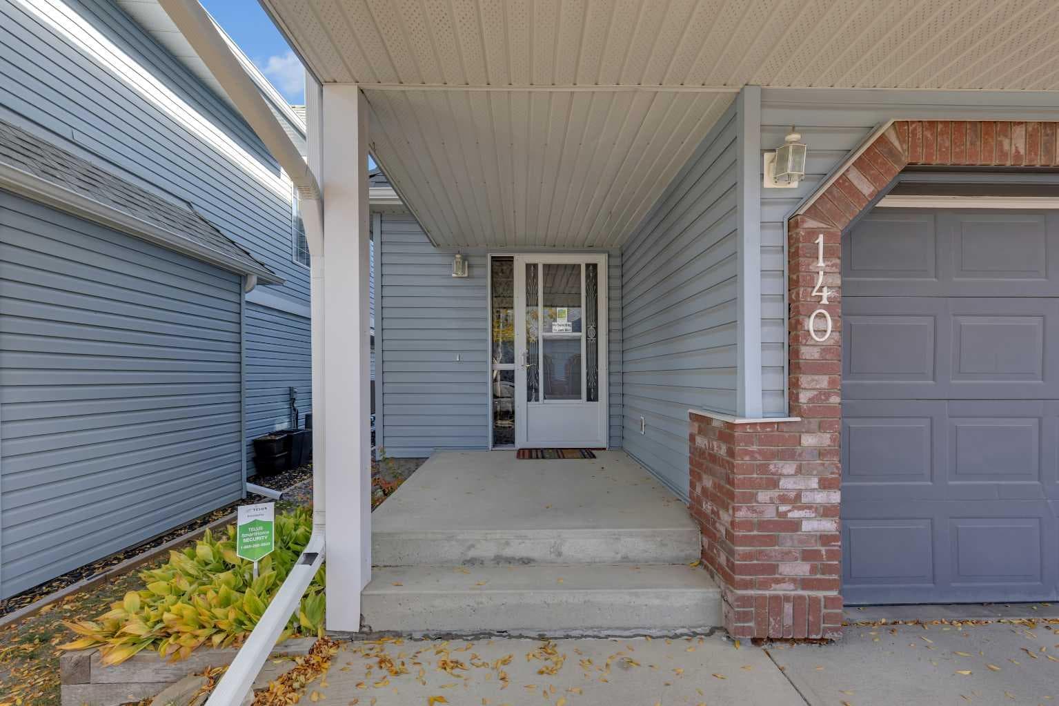 140 Valley Ridge Heights NW — photo 2