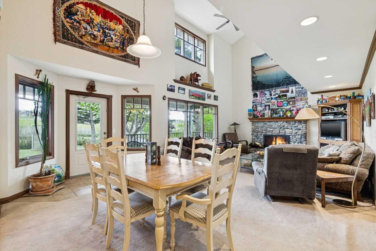 361 Wildwood Drive SW — photo 4