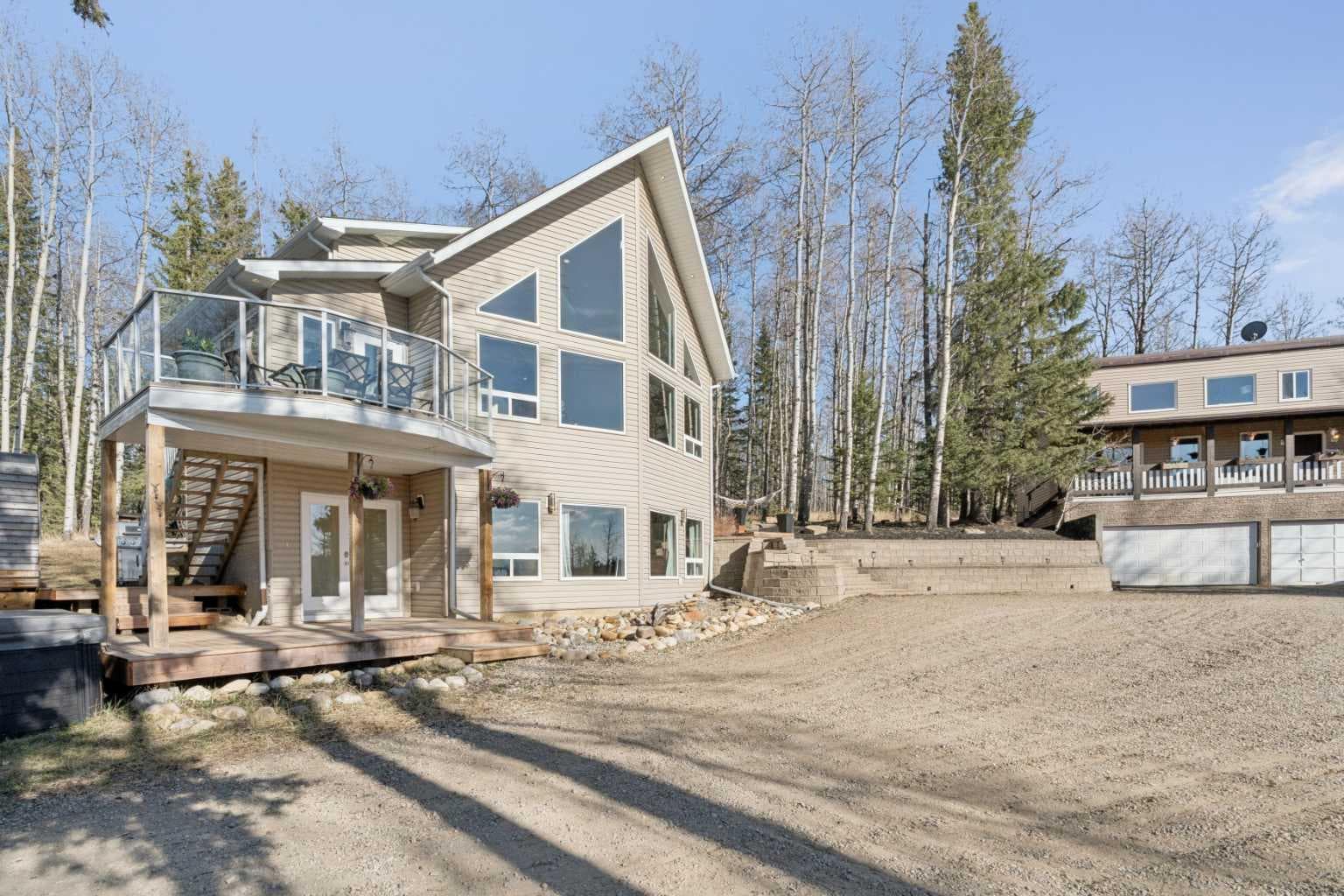 28, 5413 Highway 579 — photo 1