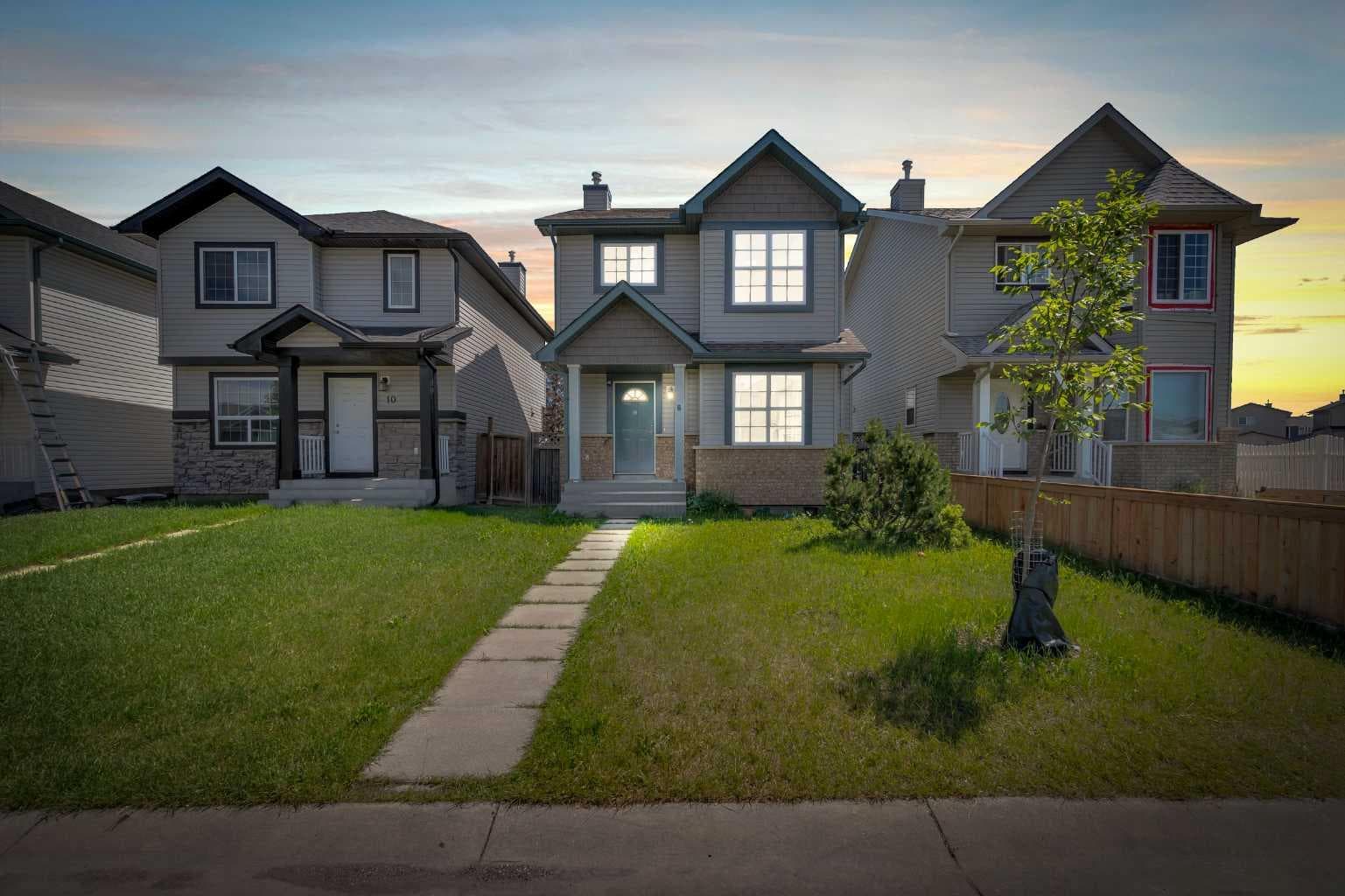 6 Saddlemont Way NE — photo 1