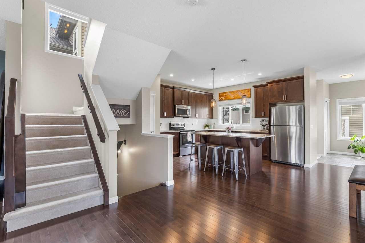145 Heartland Way — photo 3