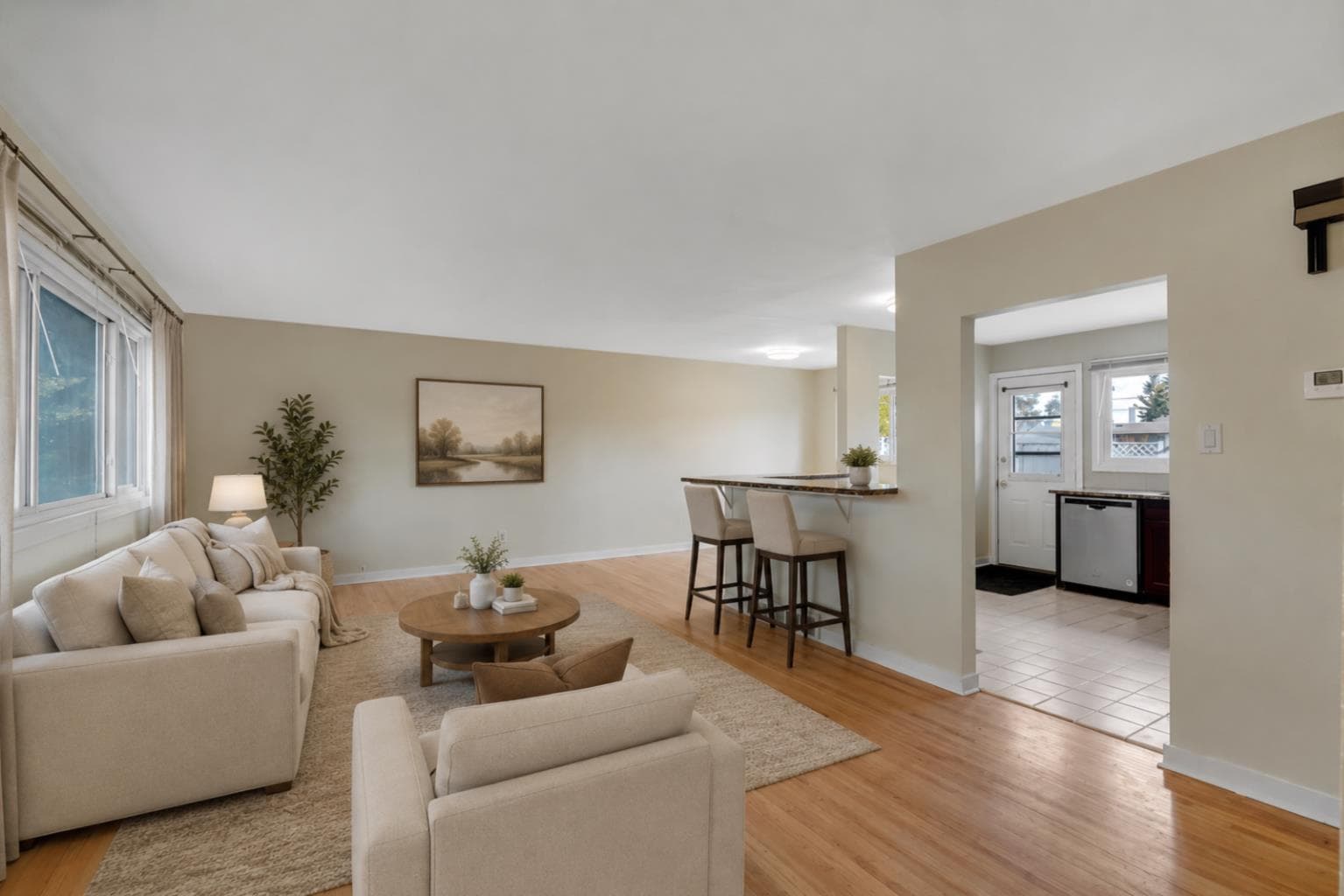 8432 Elbow Drive SW — photo 4