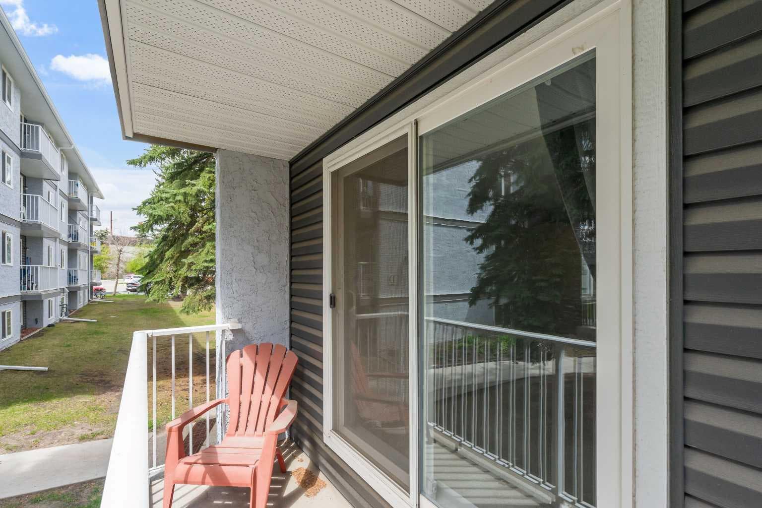 202C, 5601 Dalton Drive NW — photo 3