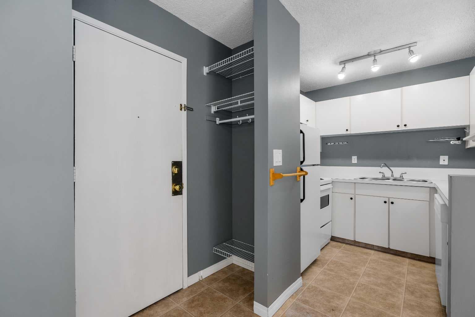 202C, 5601 Dalton Drive NW — photo 5