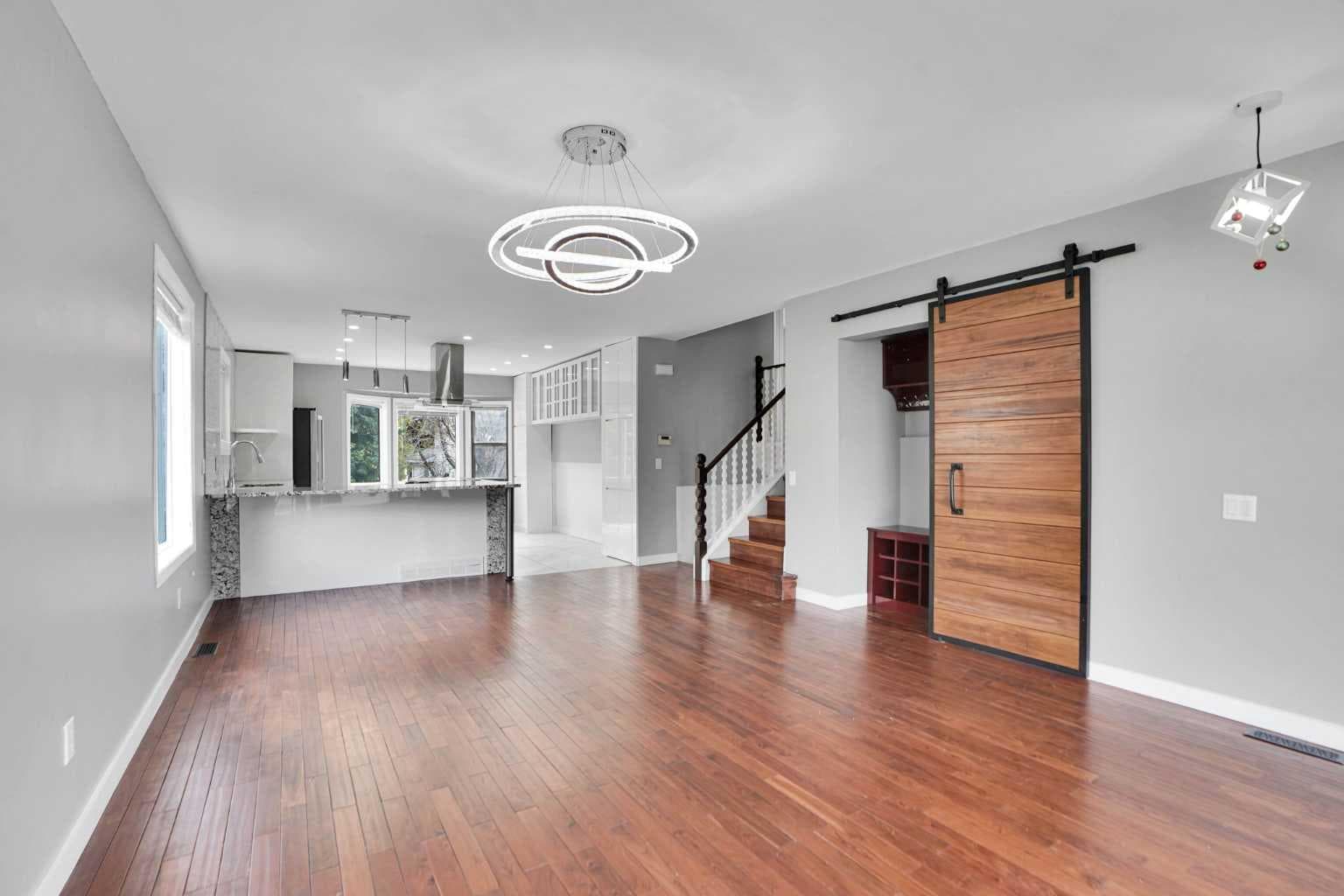 127 Woodstock Road SW — photo 3