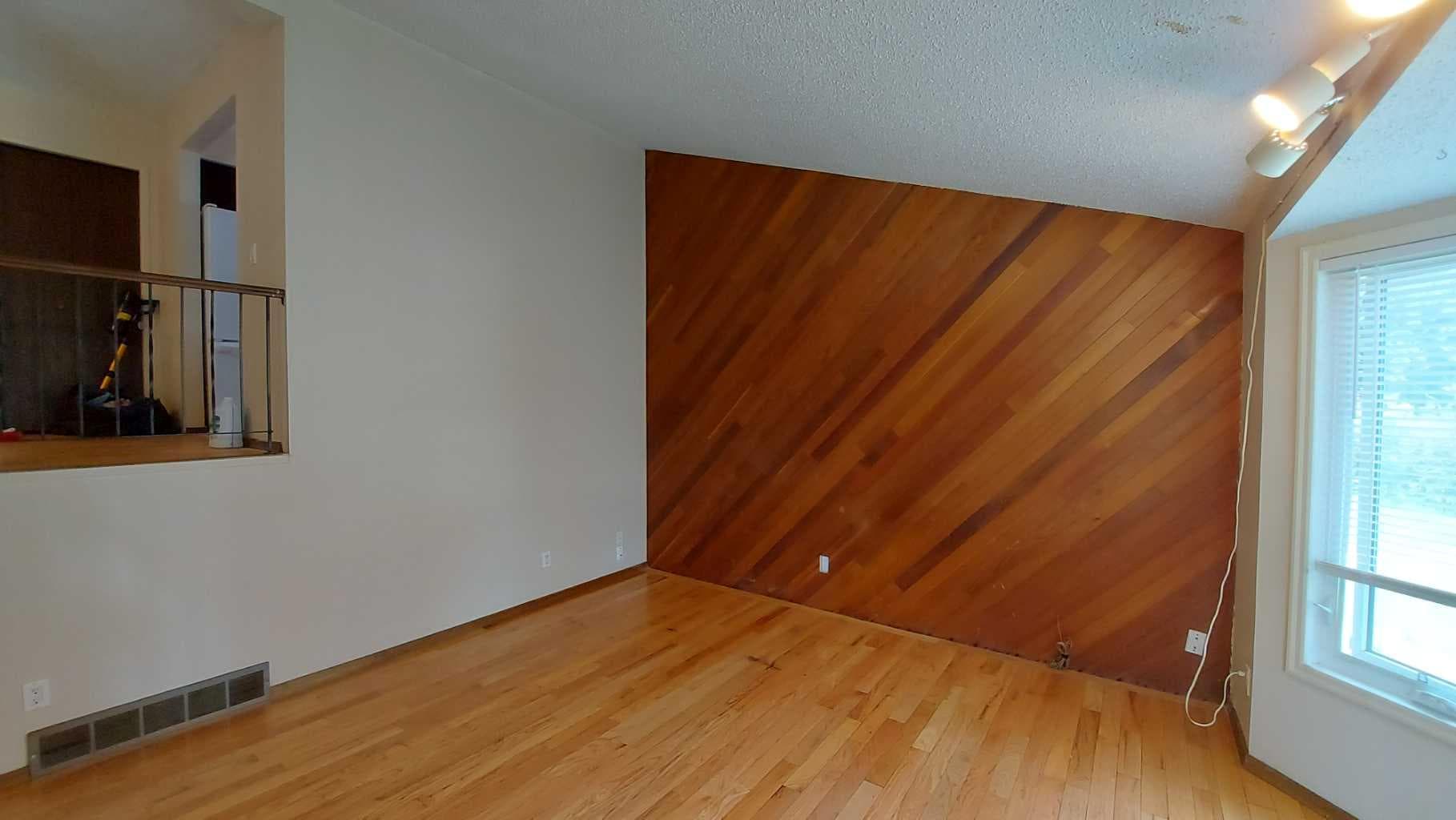 821 Whitemont Drive NE — photo 4