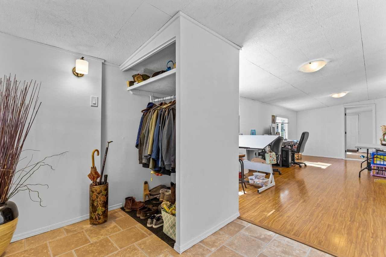 117 Sunset Way — photo 3