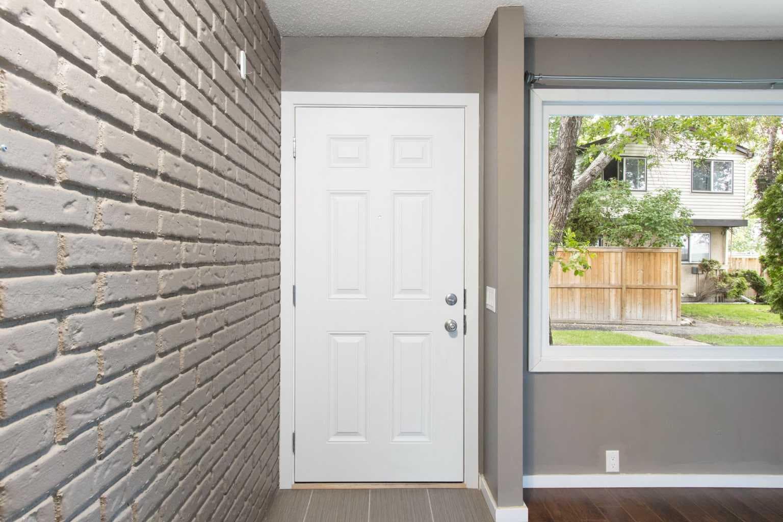 92, 630 Sabrina Road SW — photo 4