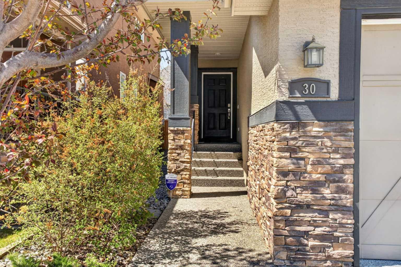 30 Cranarch Circle SE — photo 4