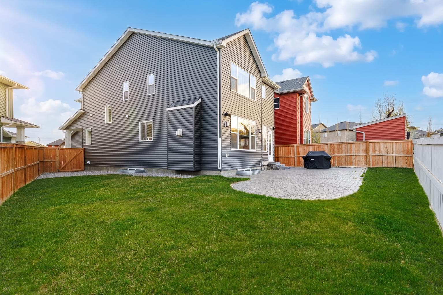 29 Evansglen Place NW — photo 4