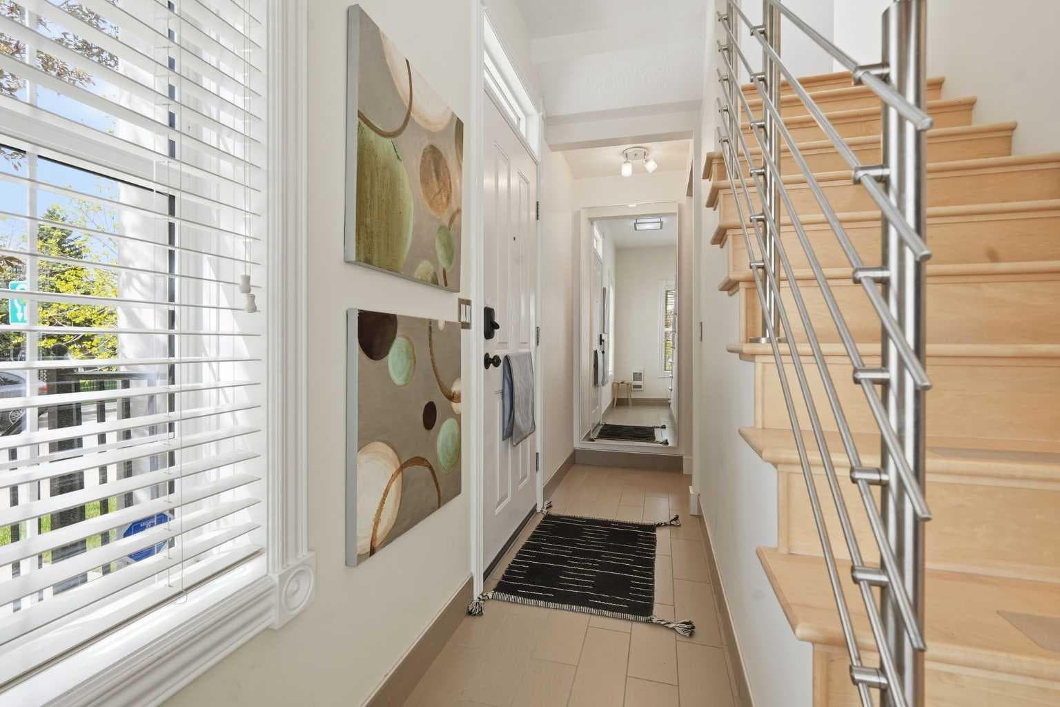 130 Garrison Square SW — photo 2