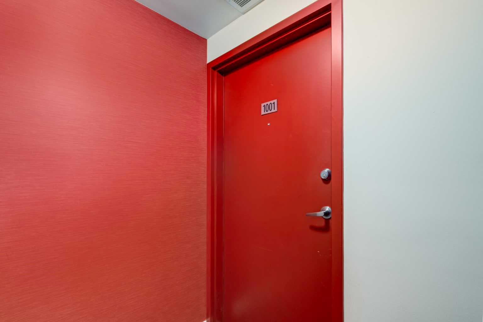 1001, 10 Brentwood Common NW — photo 5
