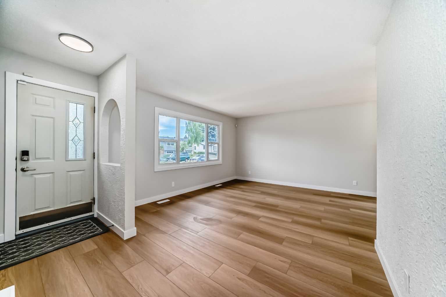 4607 Marwood Way NE — photo 4