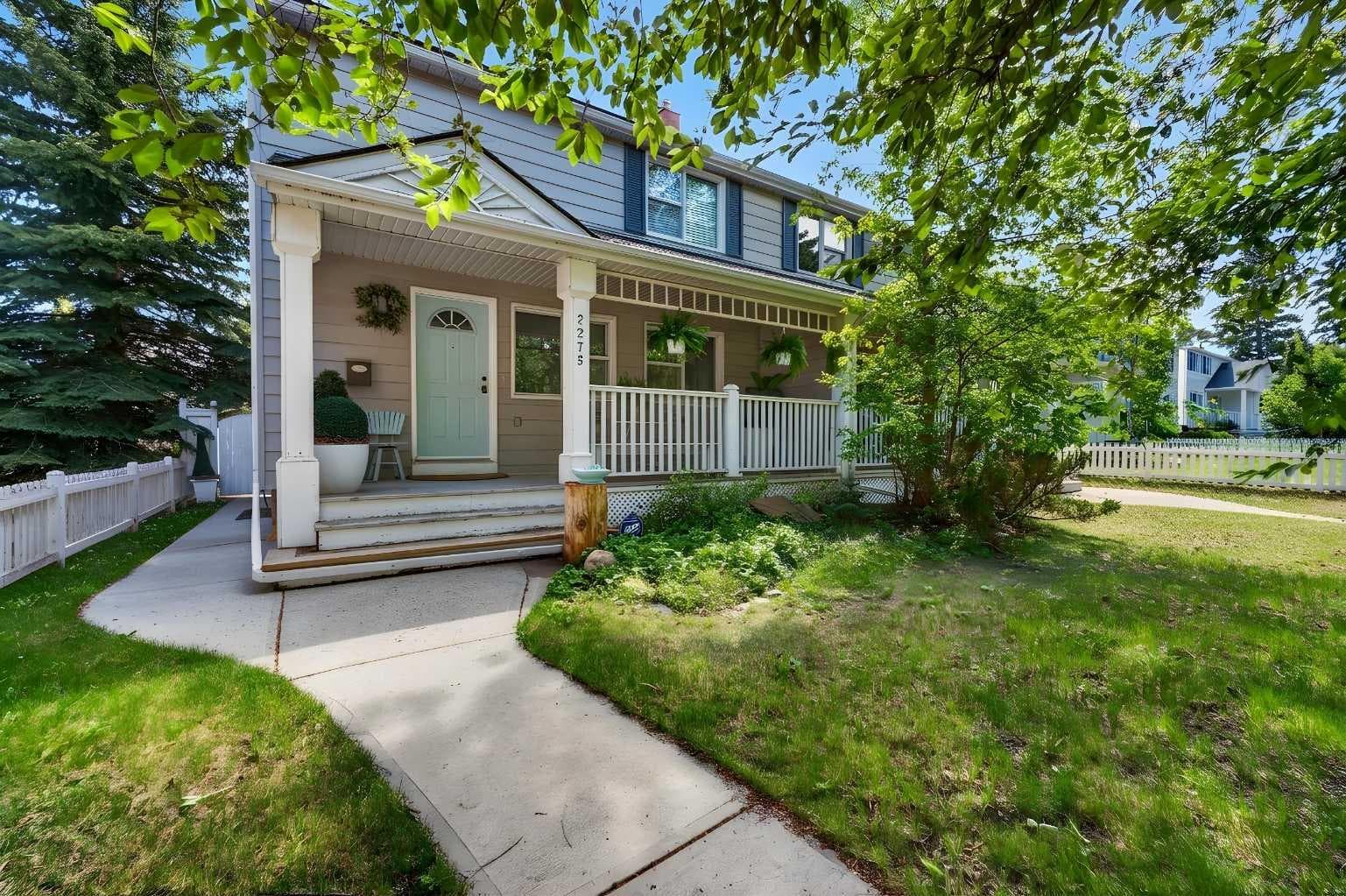 2275 Flanders Avenue SW — photo 1
