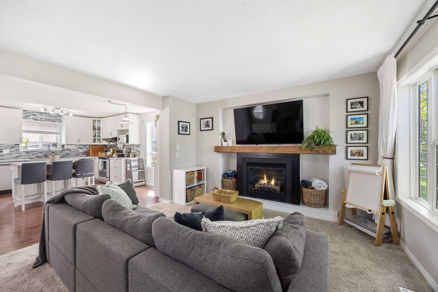 8 Cimarron Grove Rise — photo 2