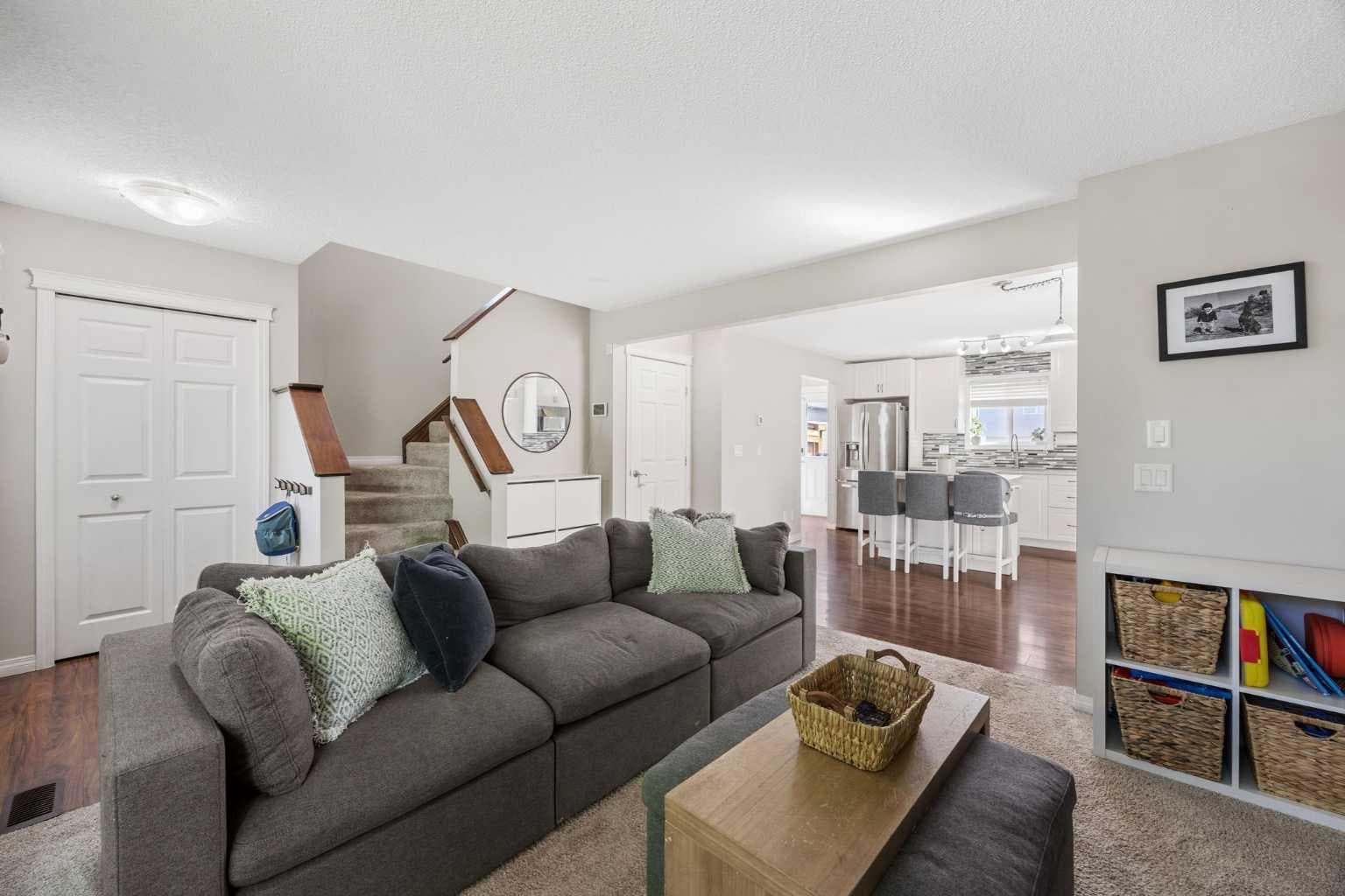 8 Cimarron Grove Rise — photo 5