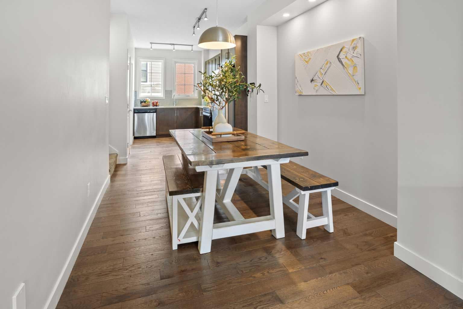 8 Sherwood Row NW — photo 4