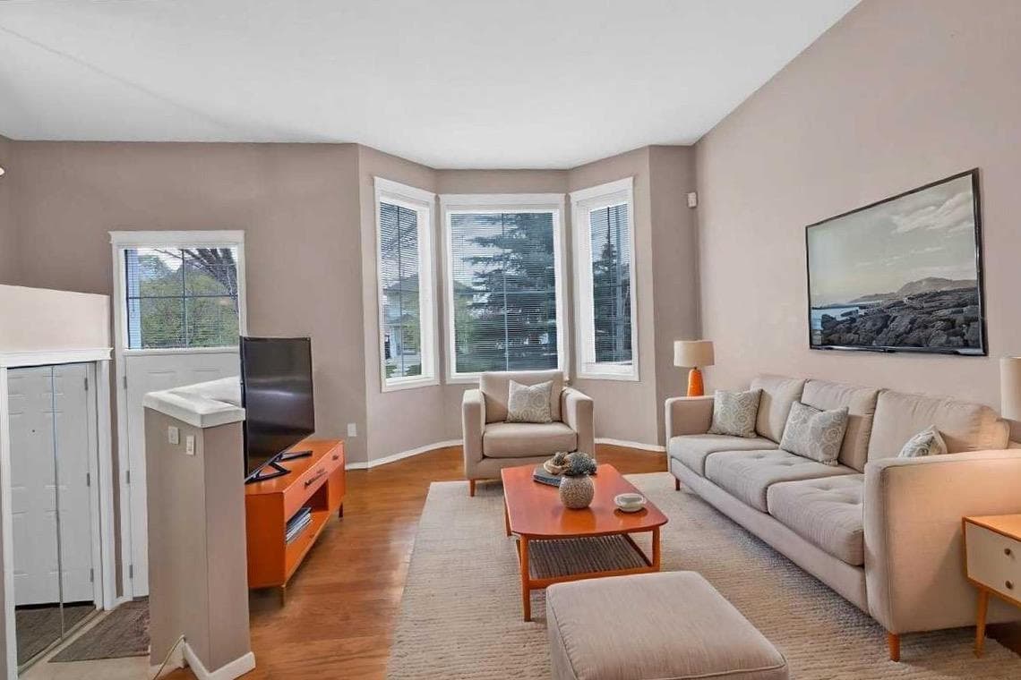 231 Tuscany Drive NW — photo 2