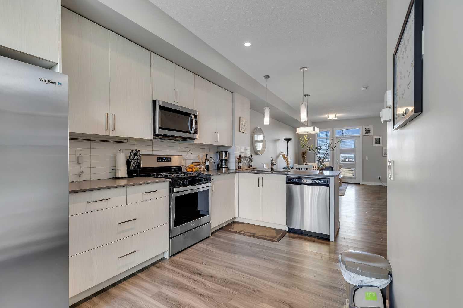 154 Seton Passage SE — photo 2