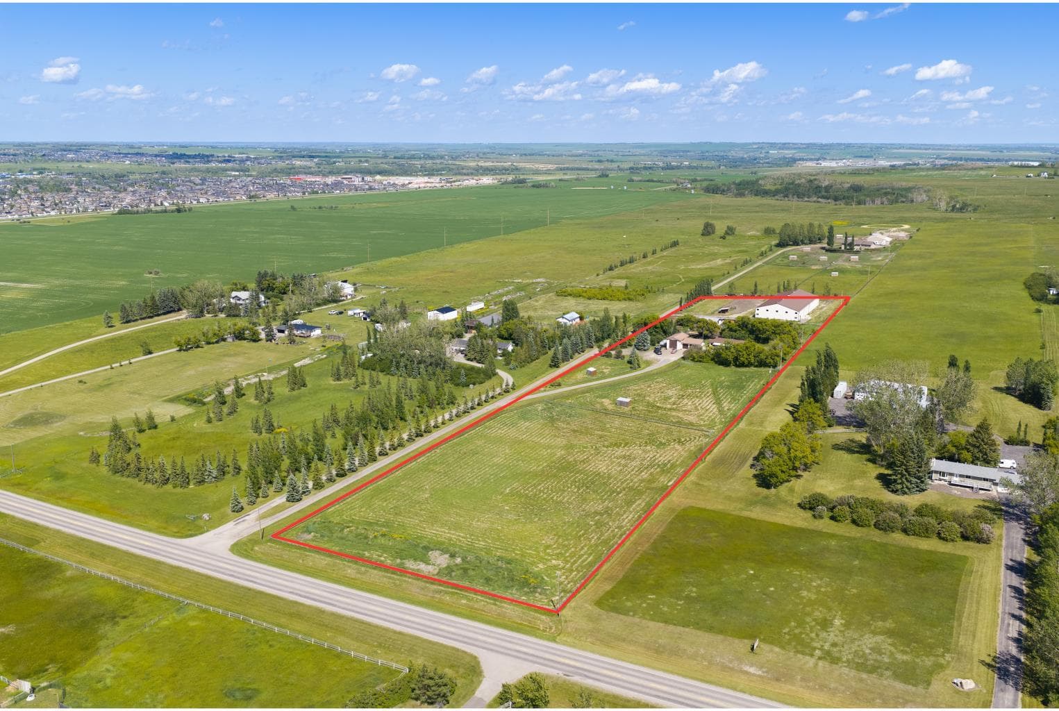100, 394048 Highway 783 — photo 1