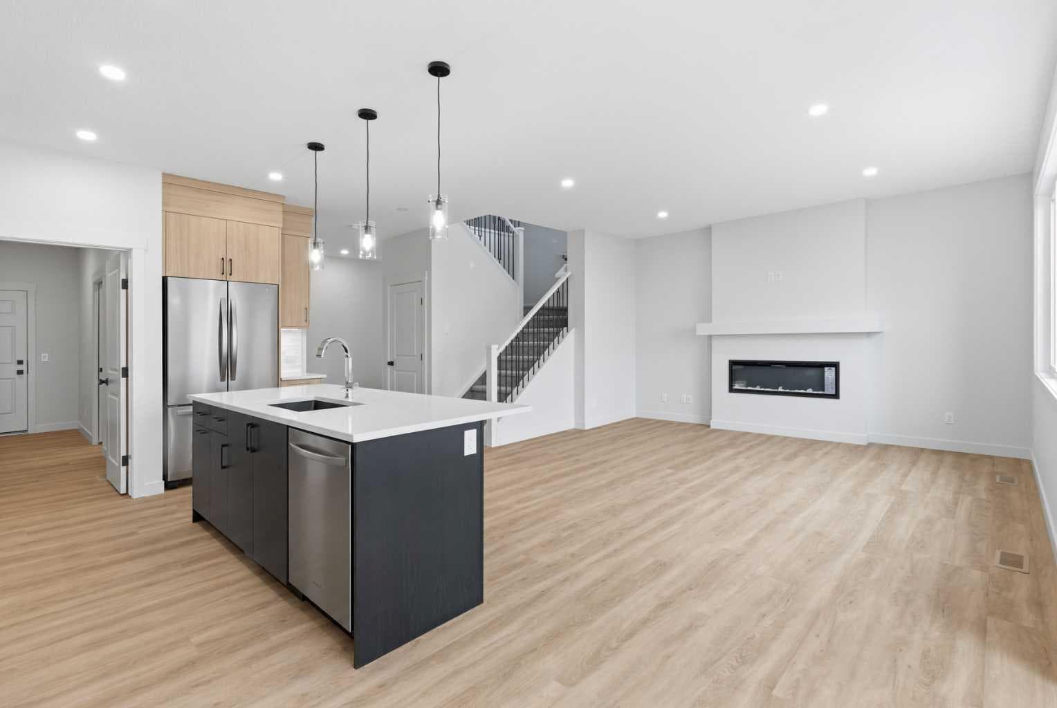 190 Annette Landing NW — photo 3