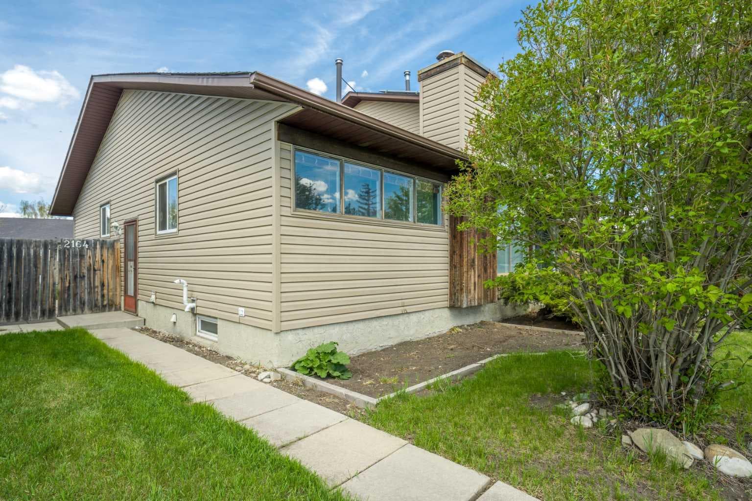 2164 Summerfield Boulevard SE — photo 1