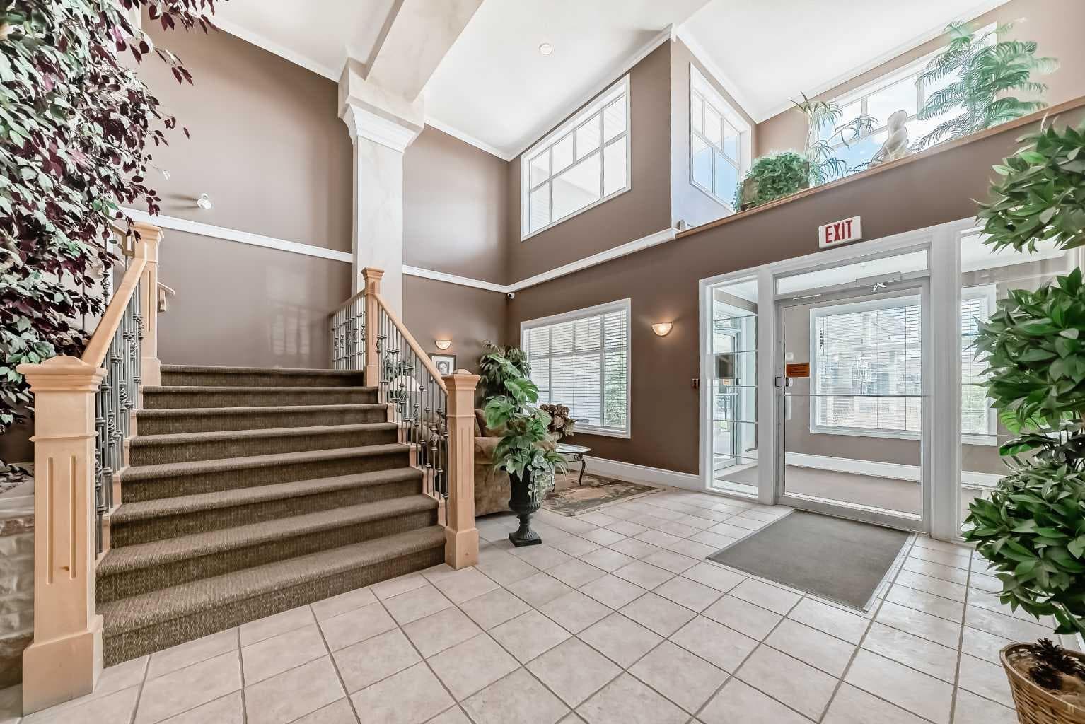 1209, 1010 Arbour Lake Road NW — photo 3