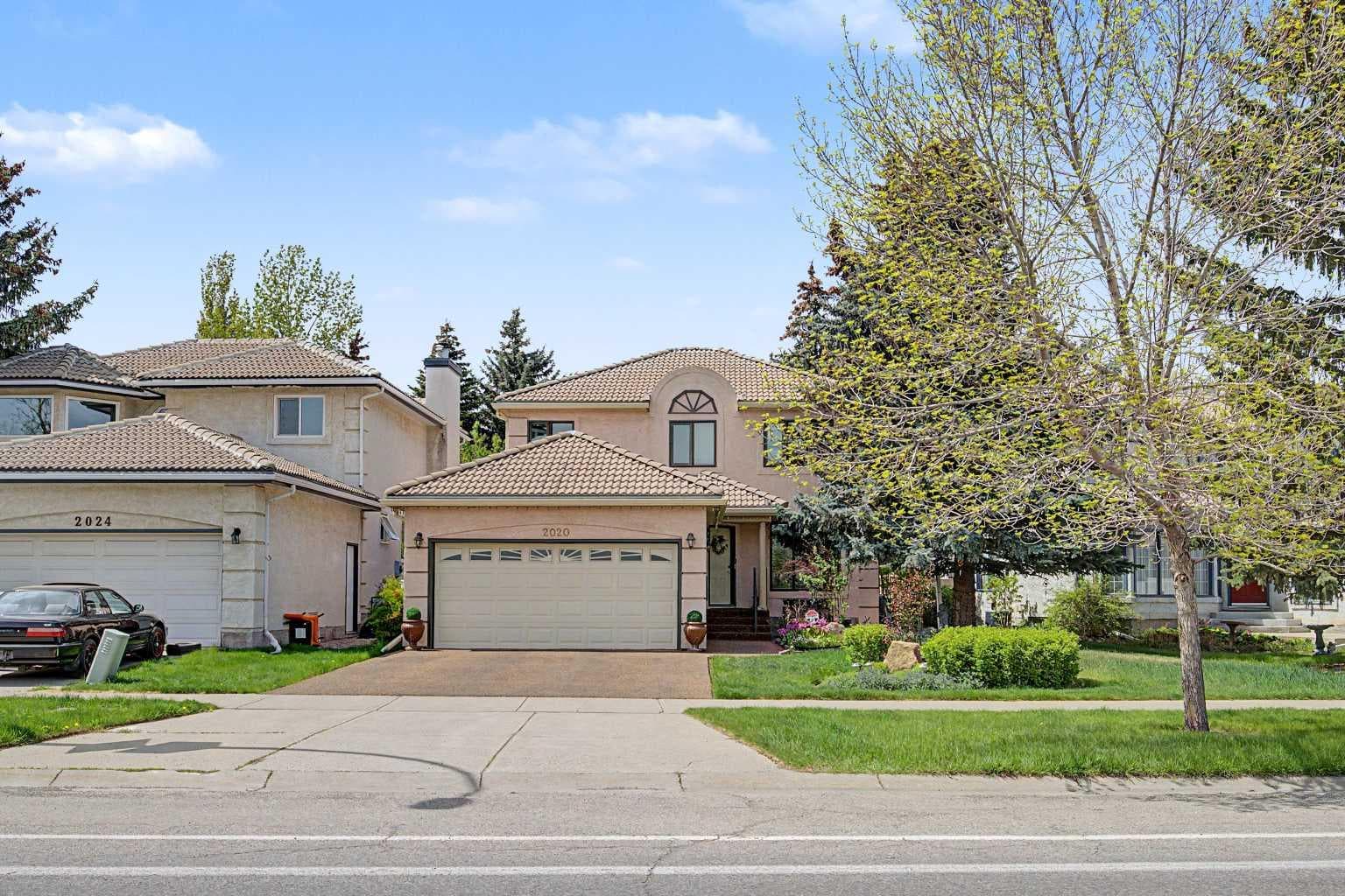2020 Sirocco Drive SW — photo 1