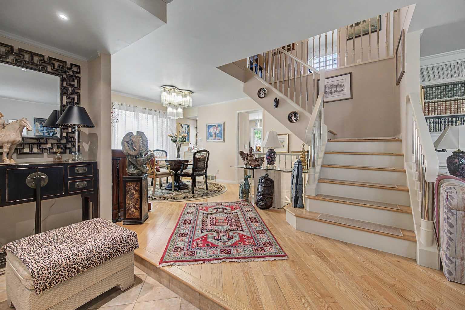 2020 Sirocco Drive SW — photo 4