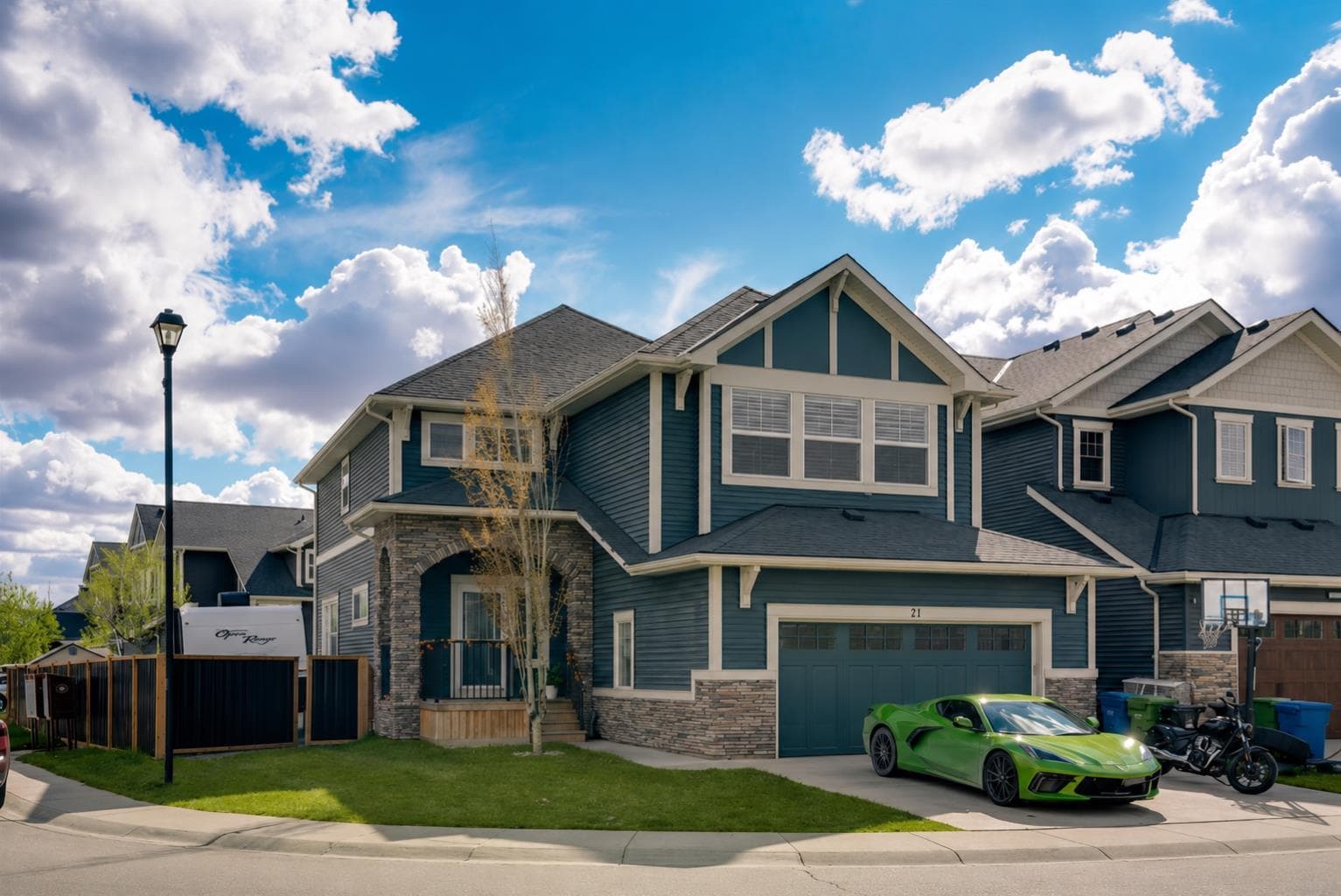 Detached in Canals