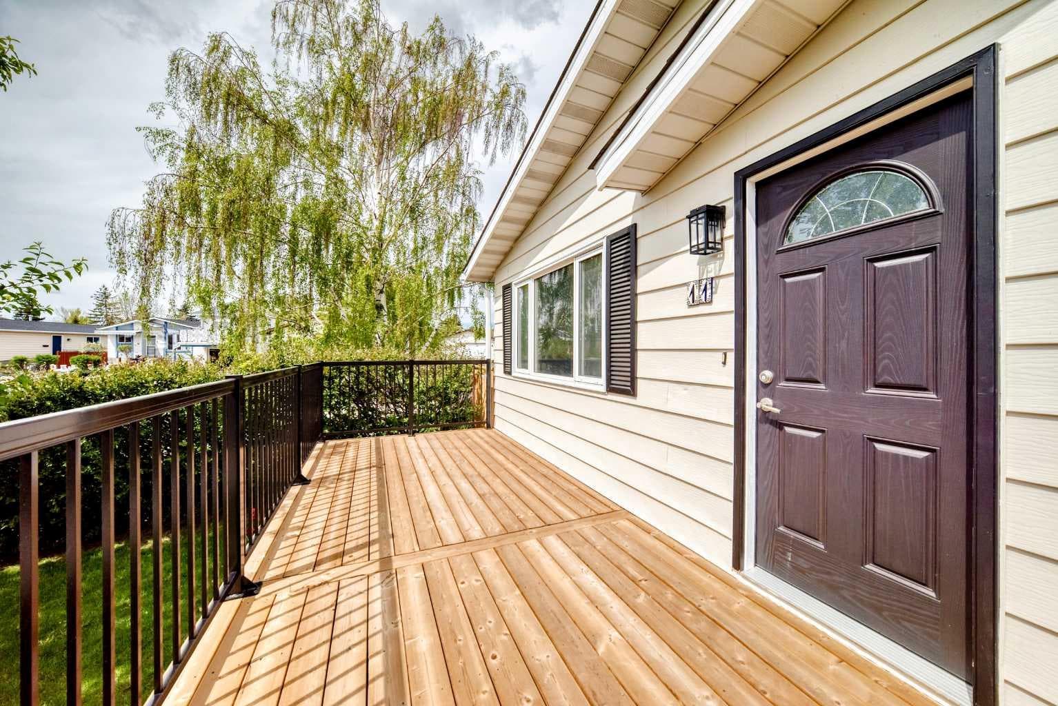 11 Huntstrom Place NE — photo 3